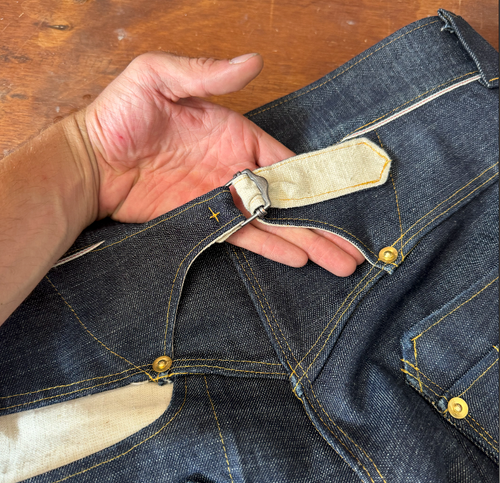Buckle Yoke